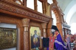 Архиепископ Иоанн освятил новый иконостас Покровского мужского монастыря в Музыковке